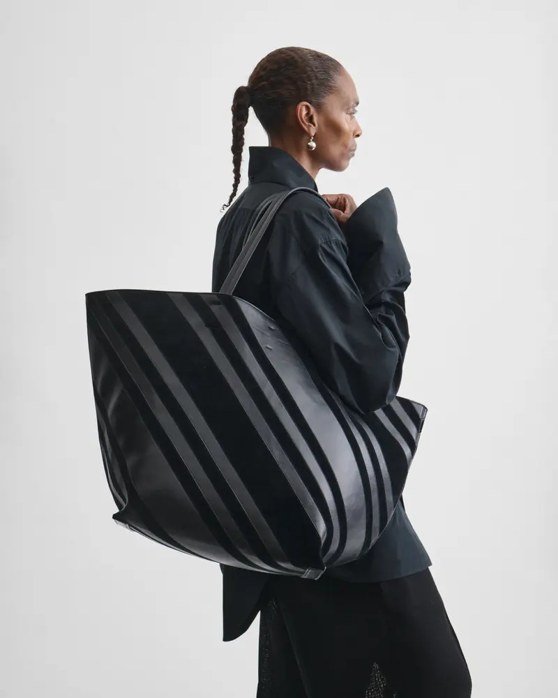 Intarsia Basket Cabas Bag | Black Leather & Suede With Silver Accents