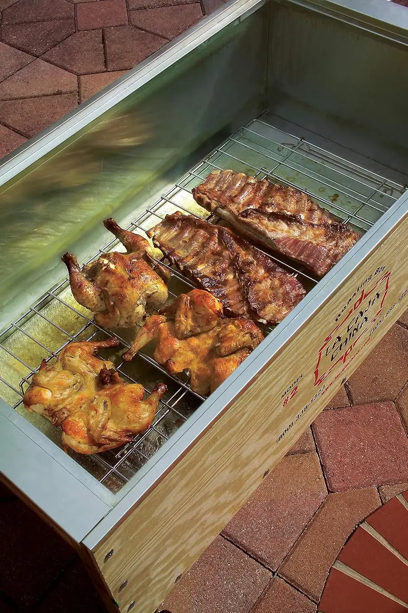 La Caja China Model #2 Pig Roaster – Heavy-Duty Outdoor Roasting Box with 100-Pound Capacity and Traditional Cuban Design